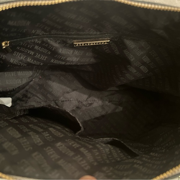 Steve Madden gray floral purse - Picture 7 of 9